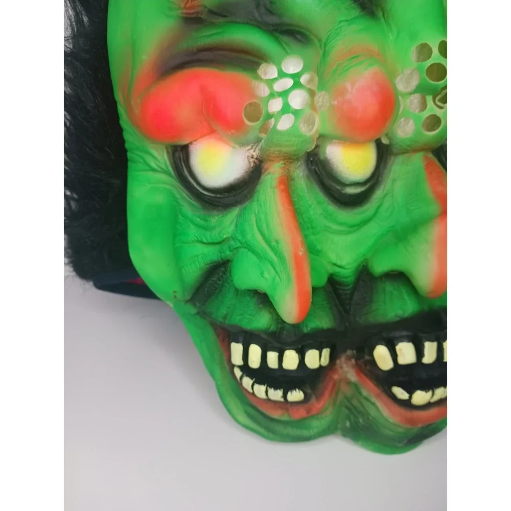 VTG Fun World Two Faced Green Rubber/Latex Mask Halloween Costume Black‎ Hair